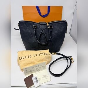 Louis Vuitton Black Monogram Empreinte Handbag with Strap - Never Used